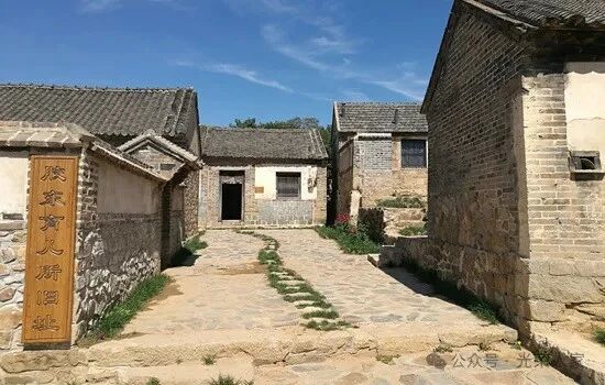 金砖财富 一曲《乳娘颂》跨越80载烽火时空，让大爱精神照亮新时代征程